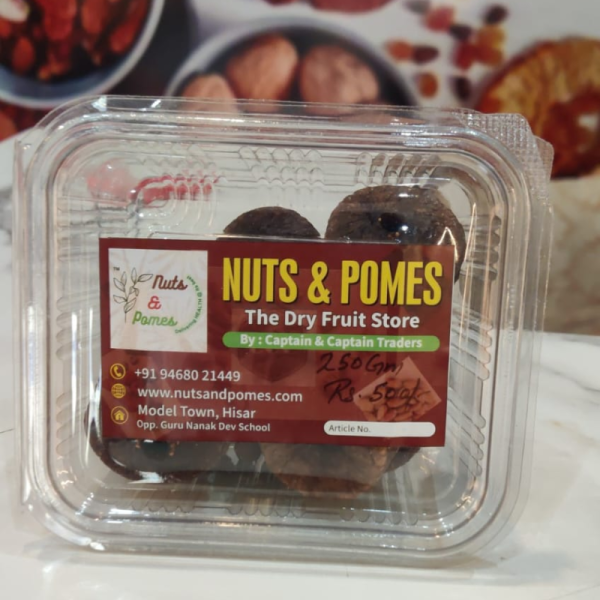  - Nuts & Pomes